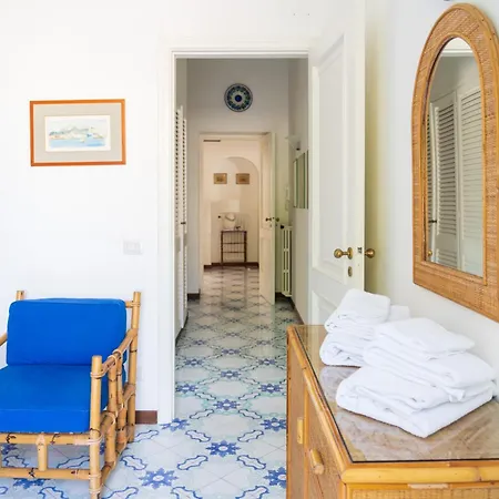 Vintage House * 카프리