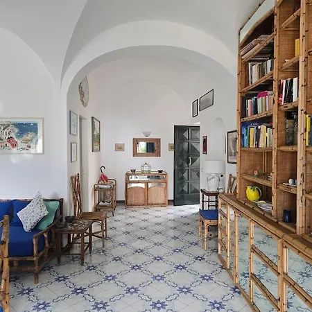 Vintage House