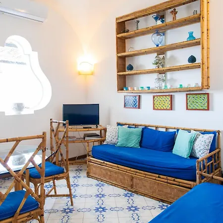 Vintage House Apartment *