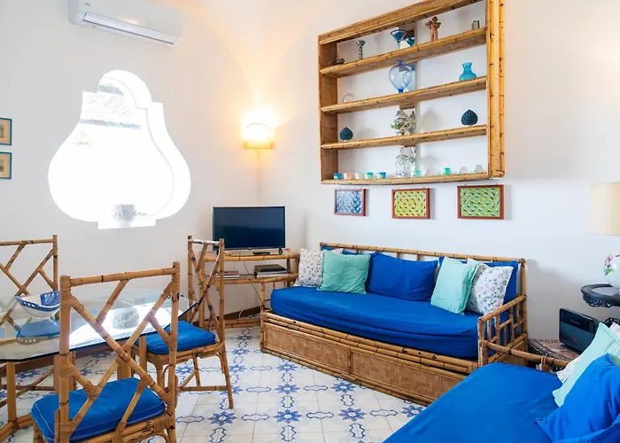 Vintage House Apartment *