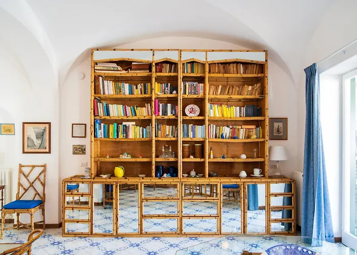 Apartment Vintage House